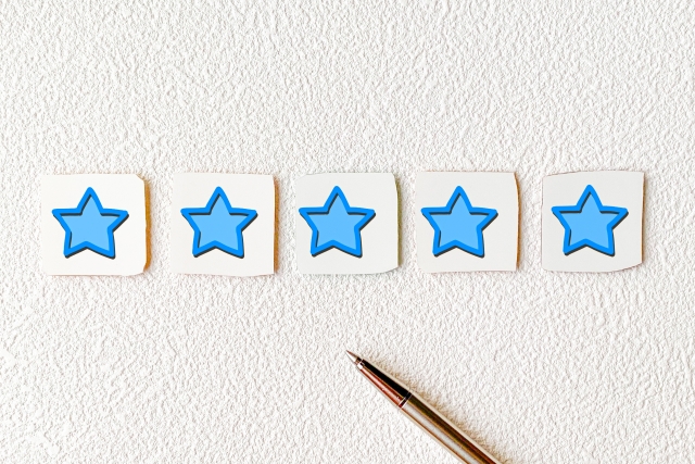 星が描かれた5つのブロック